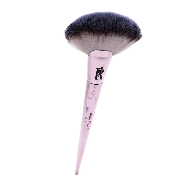 Ruby Beauty RB-001 Large Size Fan Brush